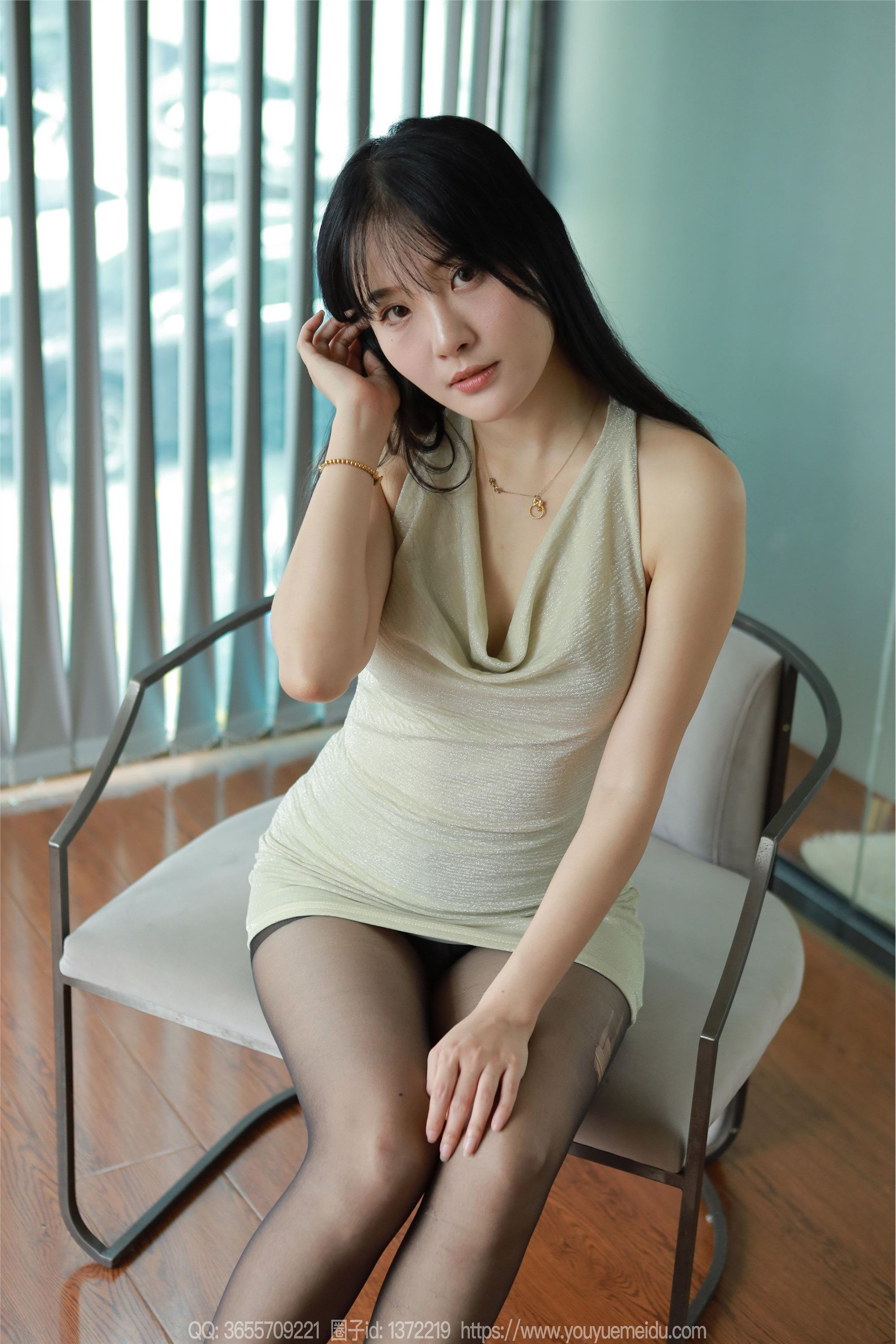 IESS异思趣向  2024.05.19 丝享家 .1745 婉萍《包臀黑丝》